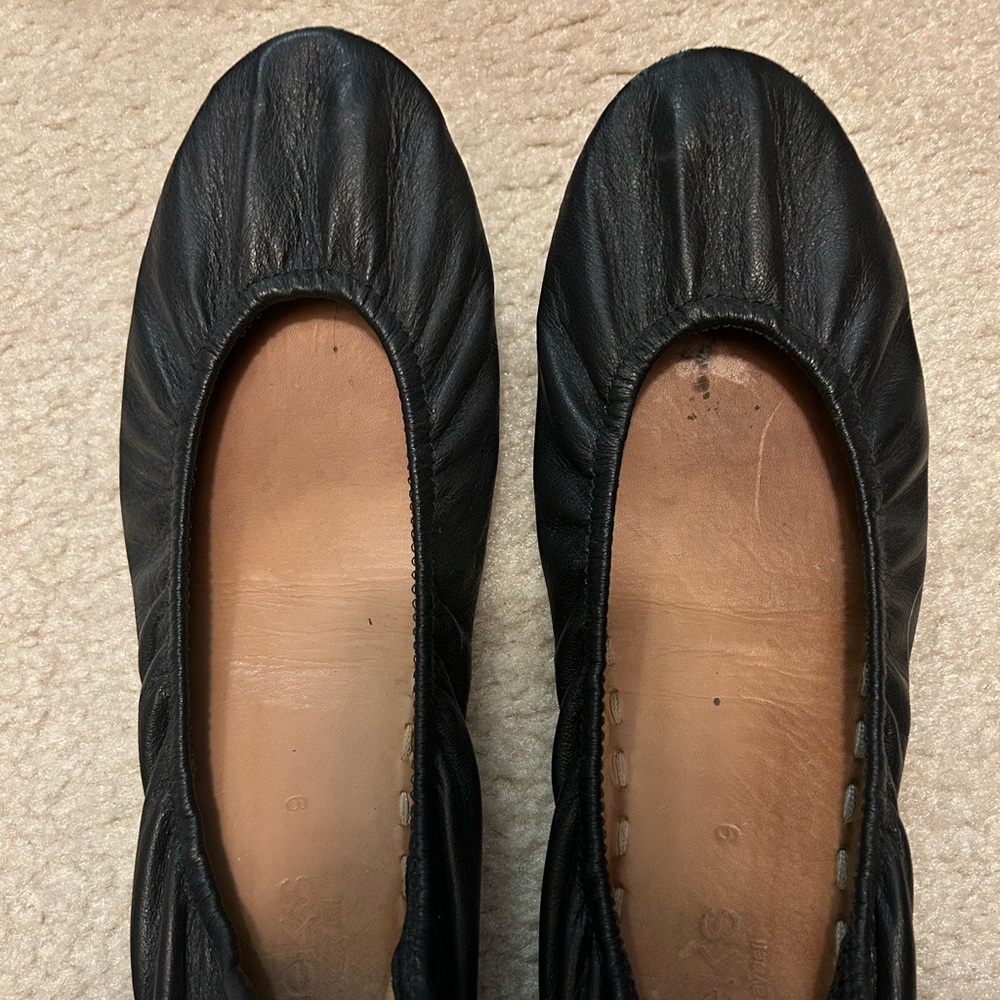 Tieks matte black size 9